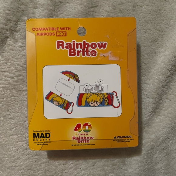 Rainbowbright 40th Anniversary Wireless Ear buds Case - Picture 2 of 2
